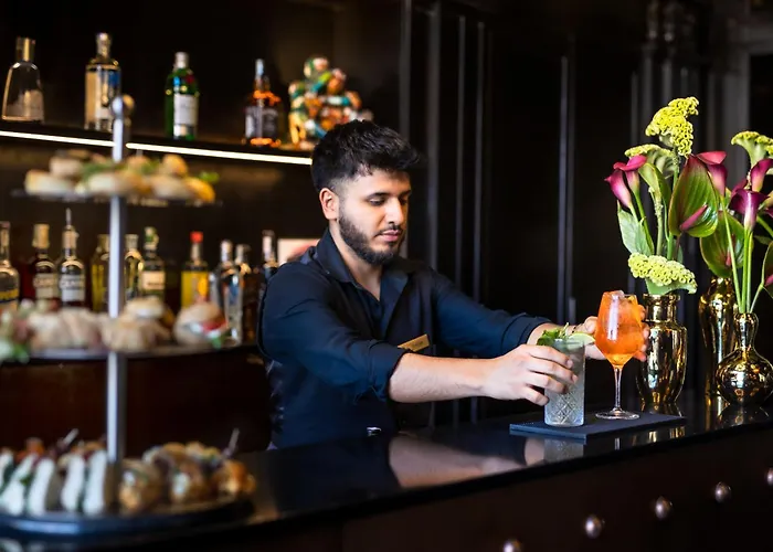 Argentum Boutique & Hotel