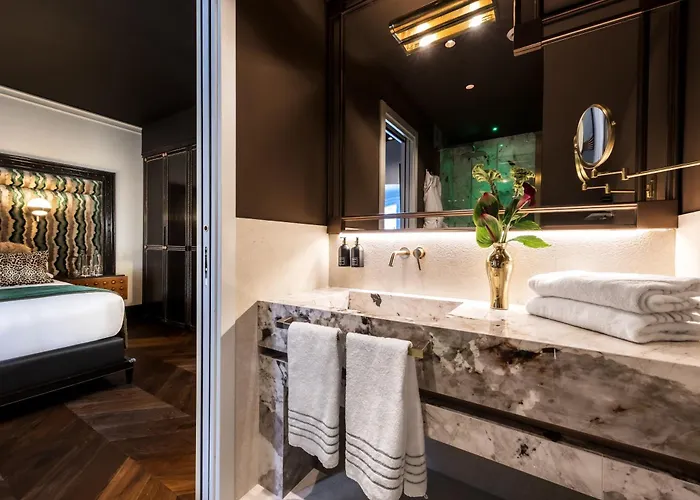 Hotel Argentum Boutique & 4*