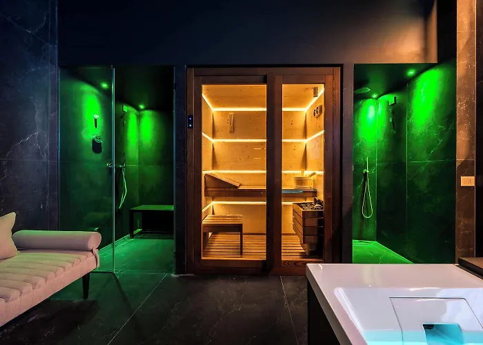 Argentum Boutique & 4*